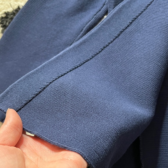 J. McLaughlin size small Deep Blue Women's Cardigan - Picture 8 of 11